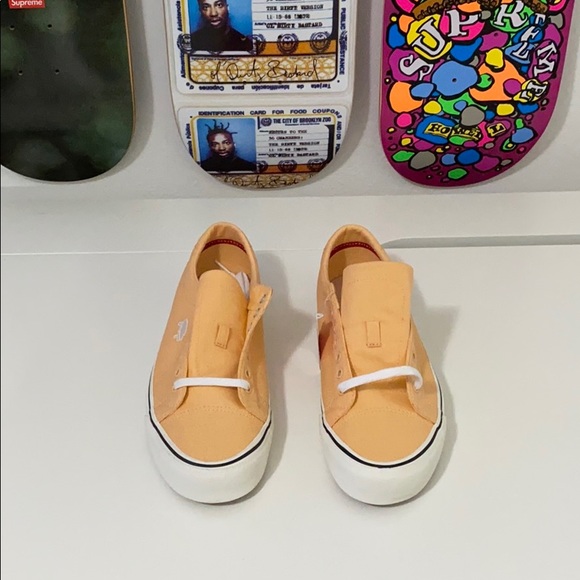 Vans Era - Picture 1 of 5